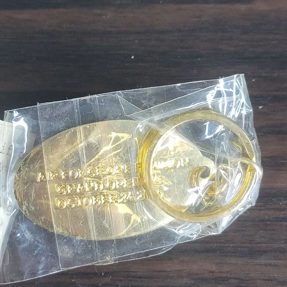 Air Force One Reagan Presidential Library Foundation Keychain ring Collectors
